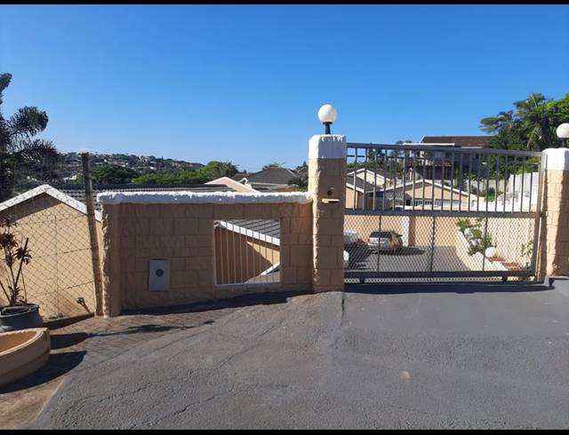 4 BEDROOM PROPERTY TO RENT IN BLUFF